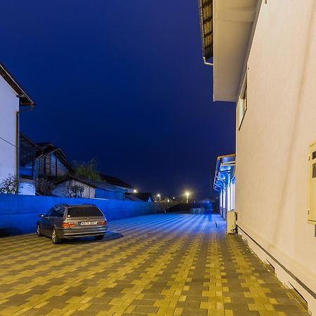 Hotel Raxand Residence Mioveni Luaran gambar